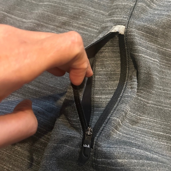 Lole black and grey Fitted Pullover style running fleece - Picture 9 of 16